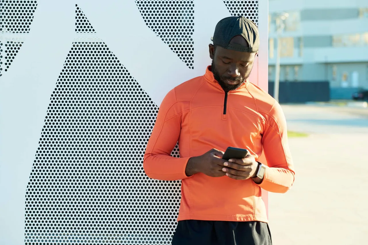 The Ultimate Guide to Biometric Time Tracking for UAE Workforces